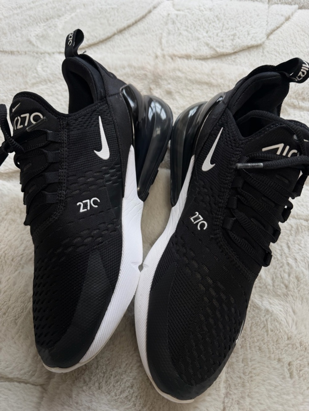 $170 Nike Air Max 270 Black & White Sneakers 11
